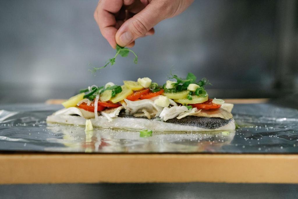 Hotel-Restaurant-Vinothek Felix Sommer Auersthal エクステリア 写真